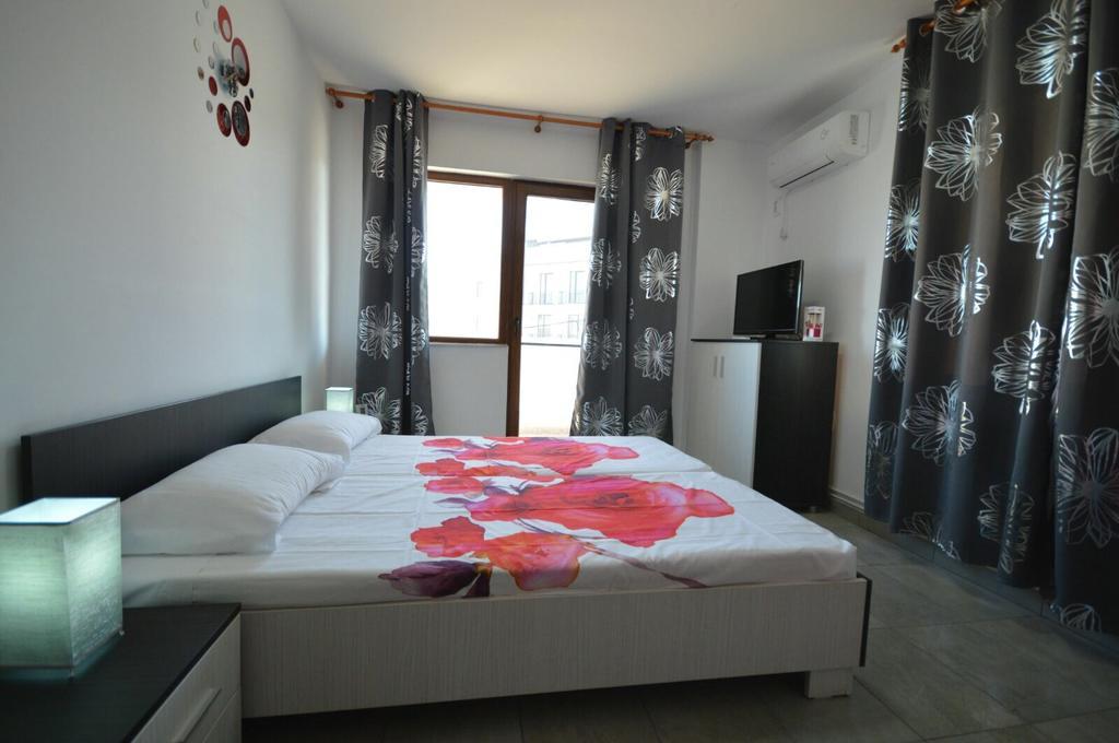 Apartament Enzo Daire Năvodari Dış mekan fotoğraf